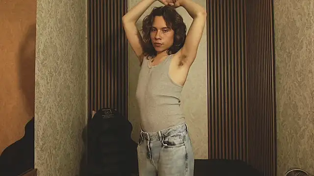 JIM TAY online show from October 27, 10:12 pm