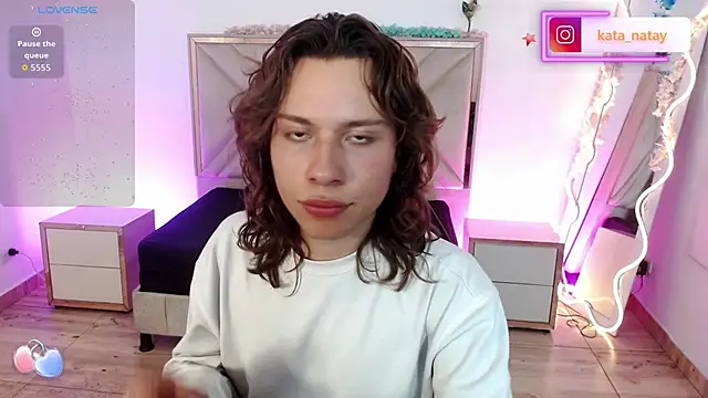 JIM TAY online show from November 9, 8:13 pm