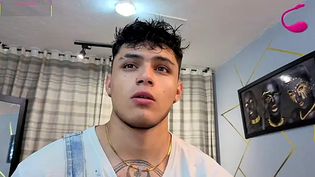 Snapshot of samu_lara chatting on October 16, 11:51 am samu lara online show from October 16, 11:51 am