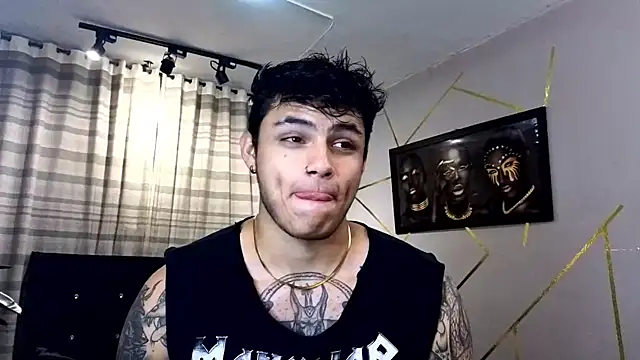Snapshot of samu_lara chatting on October 2, 12:09 pm samu lara online show from October 2, 12:09 pm