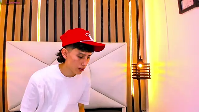 thaigo twink38 online show from April 27, 4:09 am