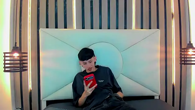 thaigo twink38 online show from April 23, 4:39 am