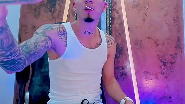 Golden prince  online show from November 9, 10:25 pm