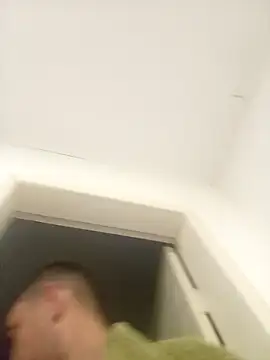 Wolffj6 online show from March 20, 3:43 am