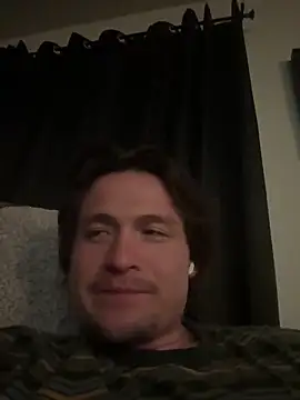 Snapshot of itsthecatchh chatting on October 5, 6:39 am itsthecatchh online show from October 5, 6:39 am