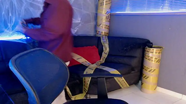 Kuregari xs online show from October 30, 3:30 am