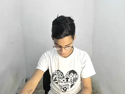 Deivi colins 23 online show from November 16, 10:34 pm