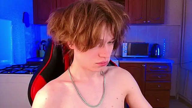 jeffreyue online show from December 15, 7:00 pm