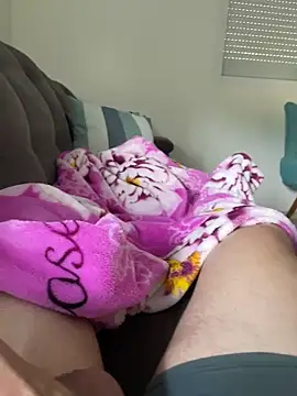 luizrgg online show from October 30, 11:44 am