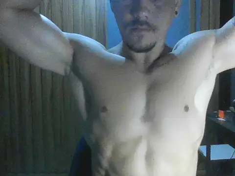 Snapshot of EntregadorDePau chatting on October 24, 2:30 pm EntregadorDePau online show from October 24, 2:30 pm