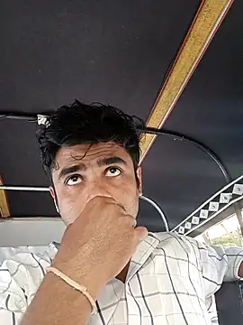 puneriboy32 online show from November 12, 11:16 am