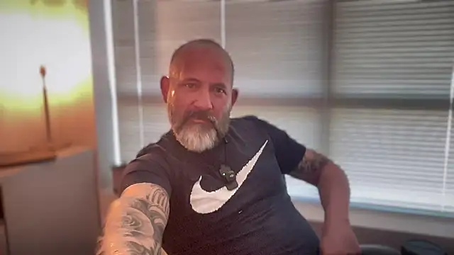 fuckadilf online show from May 3, 2:53 pm