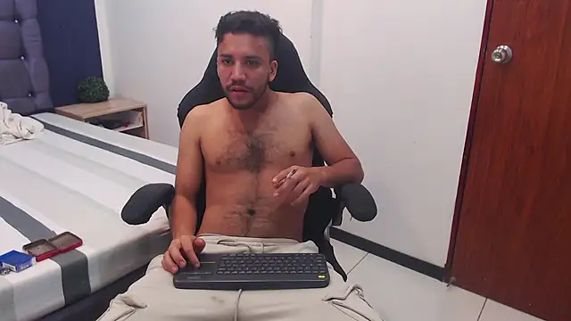 Juan FelipeX01 online show from November 24, 5:47 pm