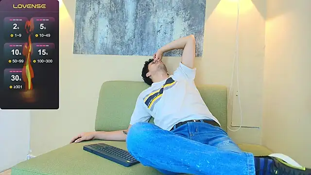 ISRAEL GRAY online show from November 8, 8:12 pm