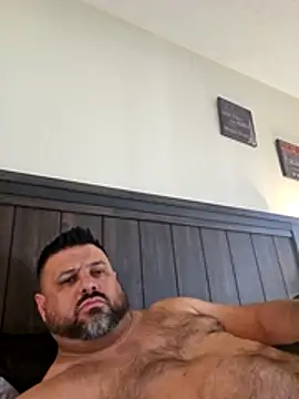 Roddog18 online show from February 26, 11:50 pm