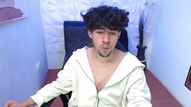 Liil boy online show from November 21, 3:27 am