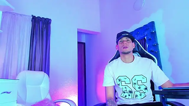 daddys insanee online show from December 2, 6:33 pm