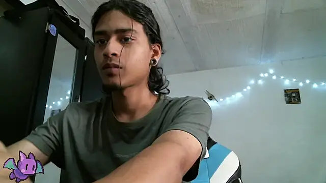 Dickie Dicking online show from March 24, 7:18 pm