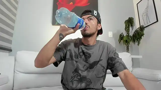 ZaynShadow online show from October 25, 3:47 pm