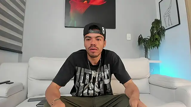 ZaynShadow online show from October 23, 12:30 pm