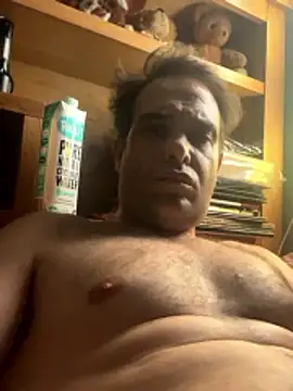 GymBoy83 online show from January 18, 8:49 am