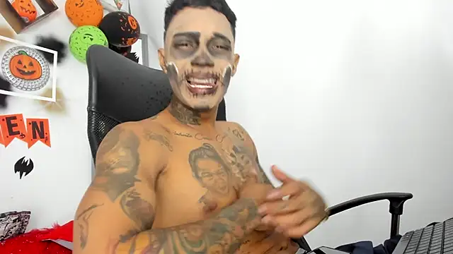 The boy dreams1 online show from October 28, 4:15 am