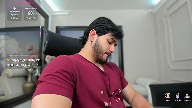 Snapshot of ElianKeiser chatting on October 22, 12:42 pm ElianKeiser online show from October 22, 12:42 pm