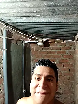 Alex321Flores online show from February 21, 9:16 pm