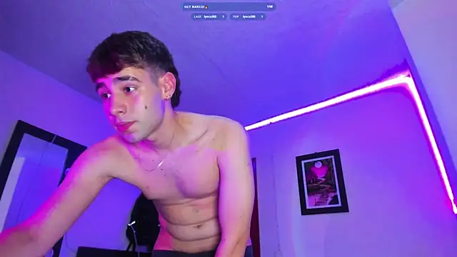 PapiNoha online show from December 22, 3:14 am