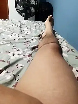 Chrispolho97 online show from October 2, 7:01 am