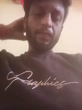 Snapshot of playboyMH1 chatting on October 4, 7:57 am playboyMH1 online show from October 4, 7:57 am