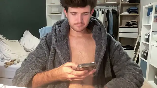 VersaGoo online show from October 23, 9:57 am