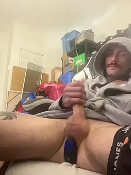 Snapshot of Dufduf233 chatting on October 25, 2:19 pm Dufduf233 online show from October 25, 2:19 pm