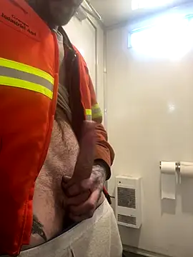 Snapshot of Dufduf233 chatting on October 17, 2:54 pm Dufduf233 online show from October 17, 2:54 pm