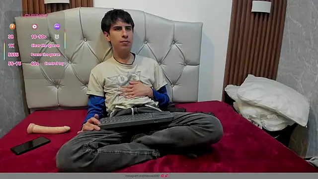 Troy boy19 online show from November 6, 9:51 pm