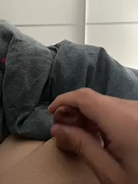 Sklavekay online show from January 10, 8:40 am