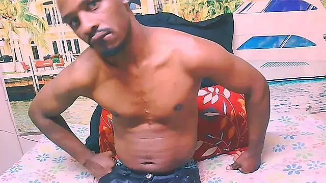 EbonyTiger69 online show from April 21, 7:58 am