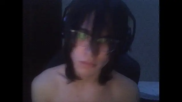 ravenscythe  online show from October 4, 11:53 pm