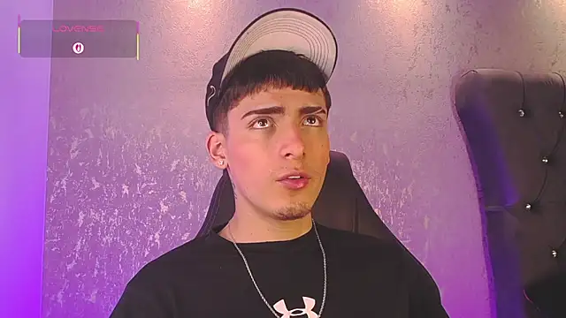 MateoMitchell online show from November 25, 5:31 am