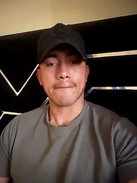 Bambinosexy online show from October 6, 8:46 pm