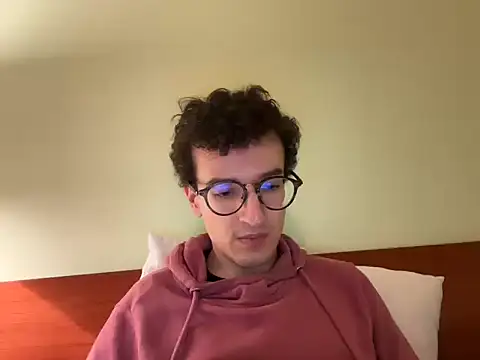 Poeta98xh online show from October 6, 6:12 pm