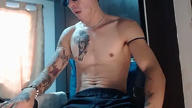 imsammytop online show from March 23, 1:06 pm