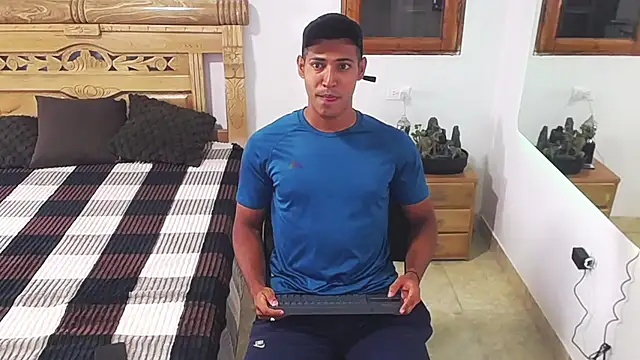 drake cerra online show from November 19, 3:17 am