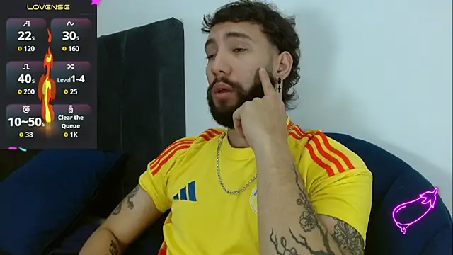 angel kyrozz online show from December 23, 2:09 am