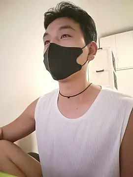 Snapshot of xqcbb_10 chatting on October 15, 4:47 pm xqcbb 10 online show from October 15, 4:47 pm