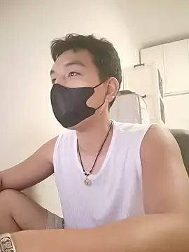 Snapshot of xqcbb_10 chatting on October 9, 4:56 pm xqcbb 10 online show from October 9, 4:56 pm