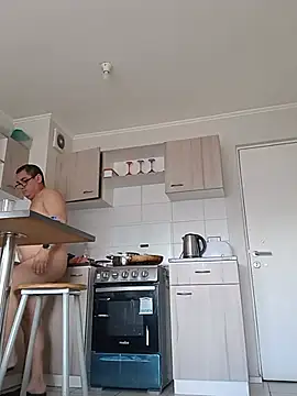 Alfred 00000 online show from June 26, 5:37 pm