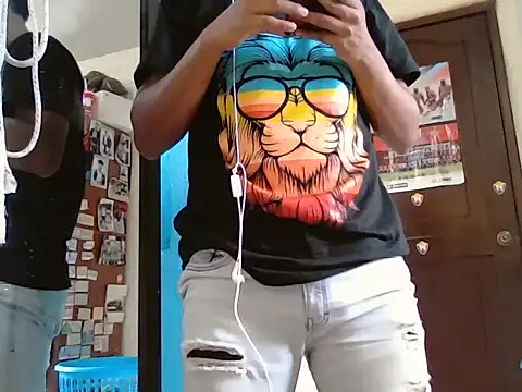 marco13y online show from November 8, 6:11 pm