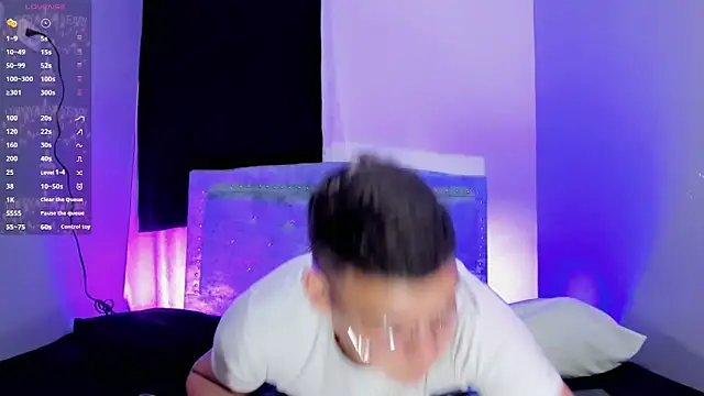 alex boyy online show from October 14, 8:54 am