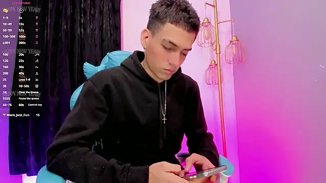 lopez and jesus online show from October 18, 11:37 am